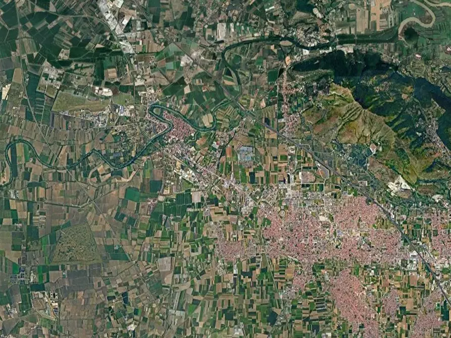 Immagine 17 di Appartamento in vendita  in Via Villa Vella a Capua