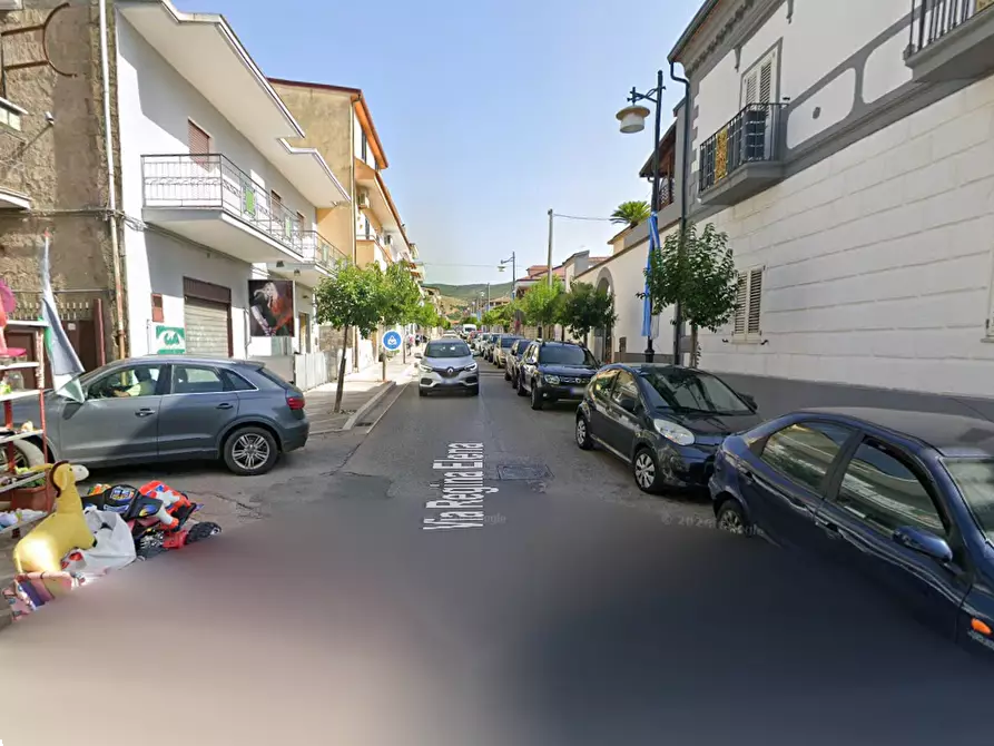 Immagine 14 di Appartamento in vendita  in Via Regina Elena a Bellona