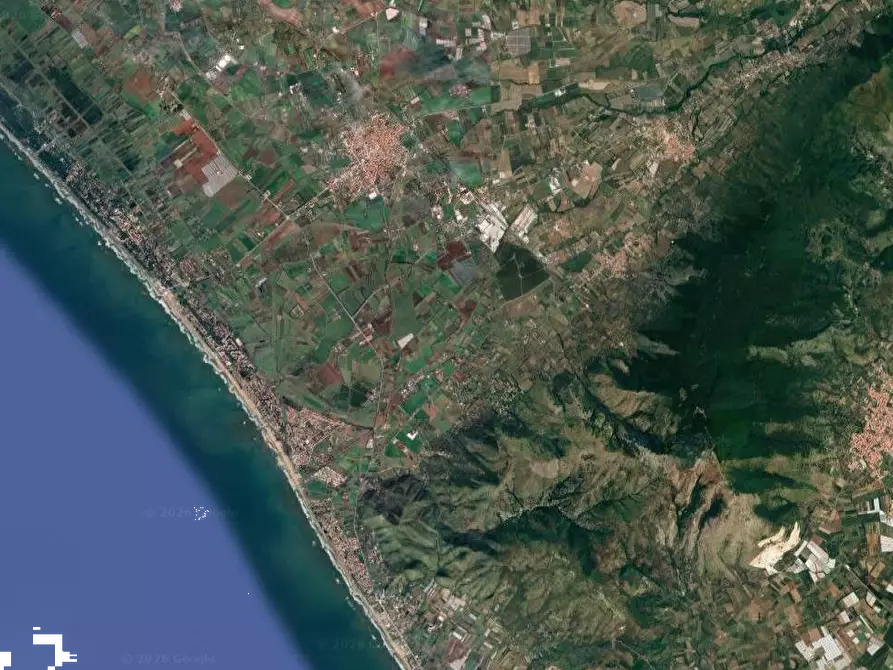 Immagine 2 di Casa indipendente in vendita  in Via S. Ruosi a Sessa Aurunca