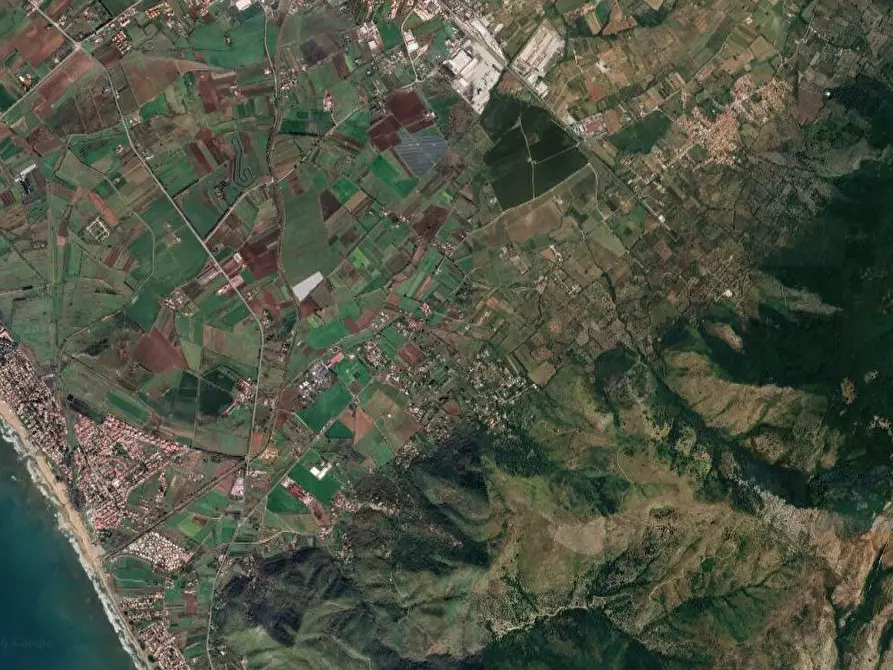 Immagine 3 di Casa indipendente in vendita  in Via S. Ruosi a Sessa Aurunca