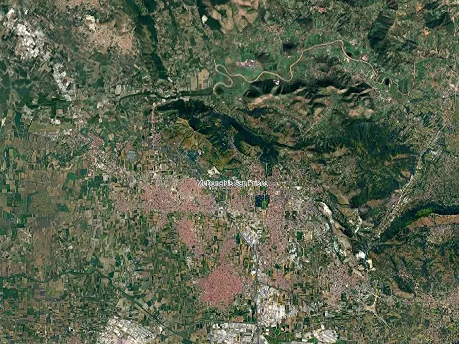 Immagine 7 di Stabile in vendita  in Via Quattro Novembre a Casapulla