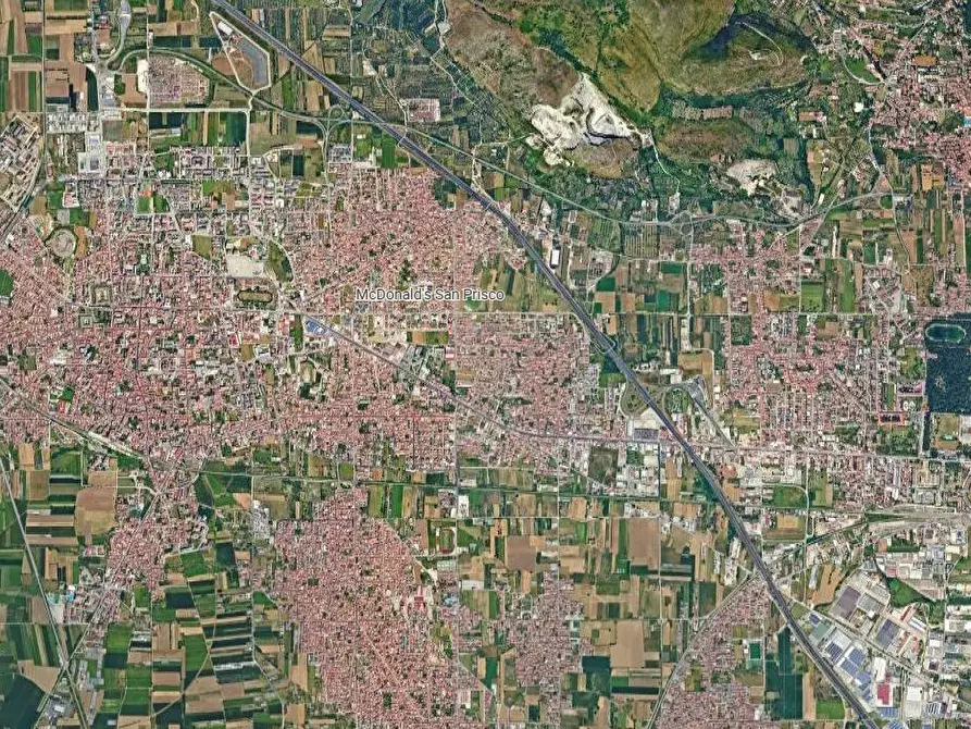 Immagine 9 di Stabile in vendita  in Via Quattro Novembre a Casapulla