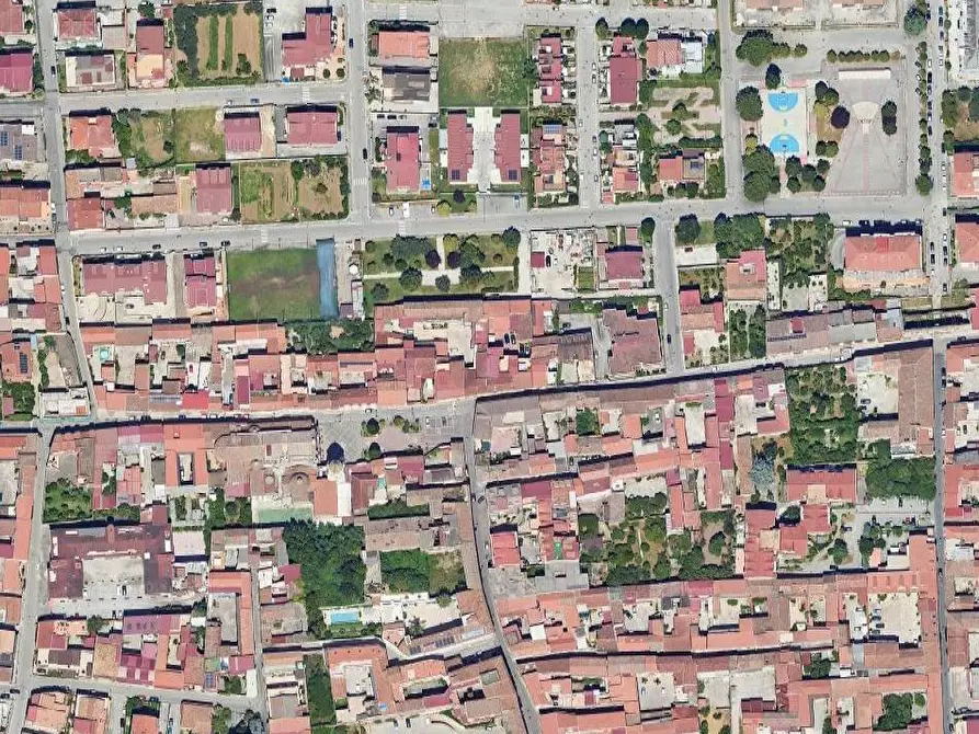 Immagine 13 di Stabile in vendita  in Via Quattro Novembre a Casapulla