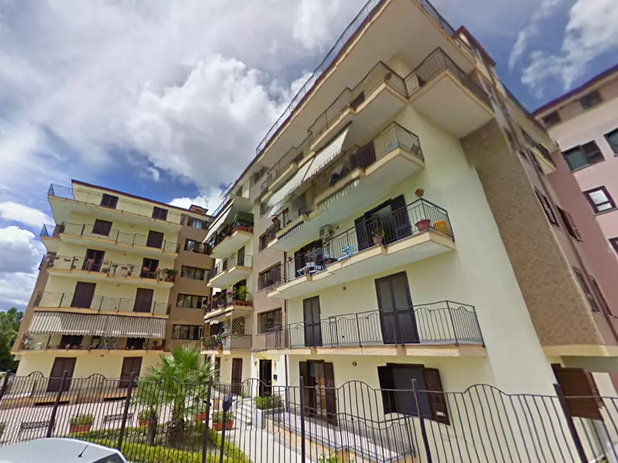 Immagine 2 di Appartamento in vendita  in Via Fausto Coppi a Orta Di Atella