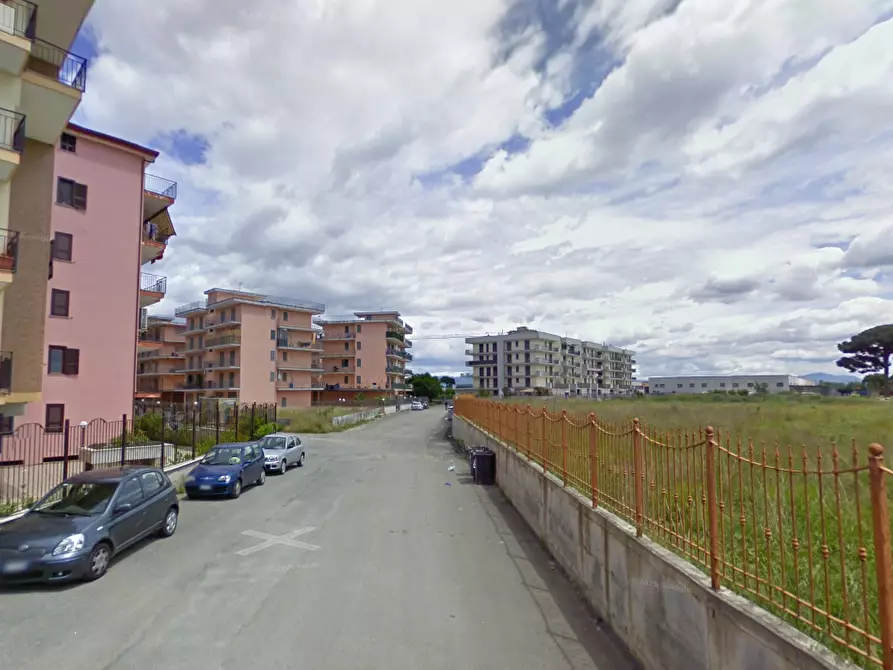 Immagine 7 di Appartamento in vendita  in Via Fausto Coppi a Orta Di Atella