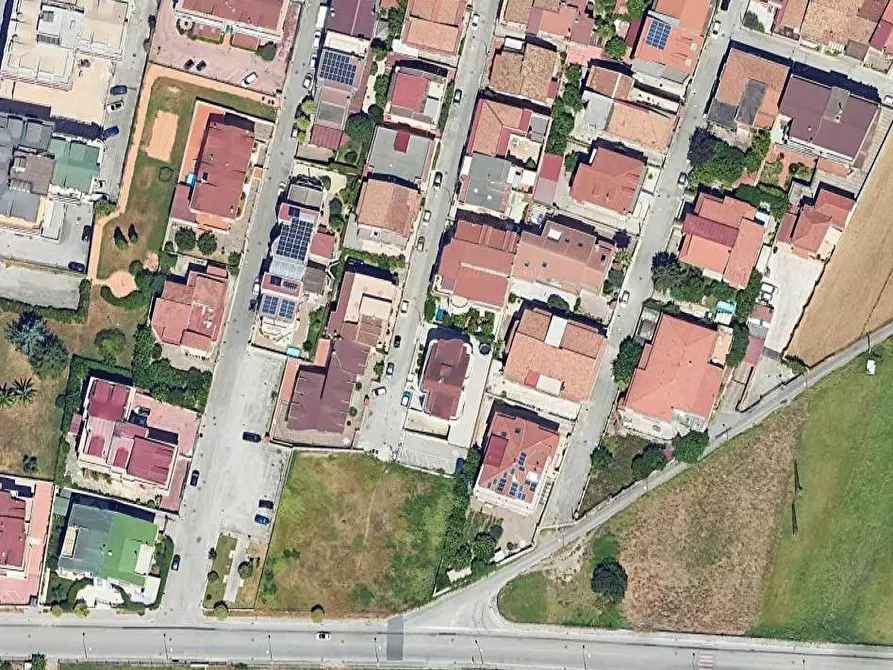 Immagine 15 di Appartamento in vendita  in Via. E. De Nicola a Casaluce