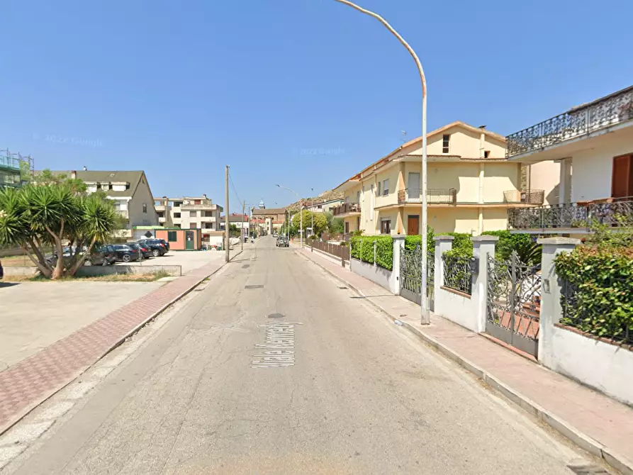 Immagine 10 di Appartamento in vendita  in Viale Kennedy a Vitulazio