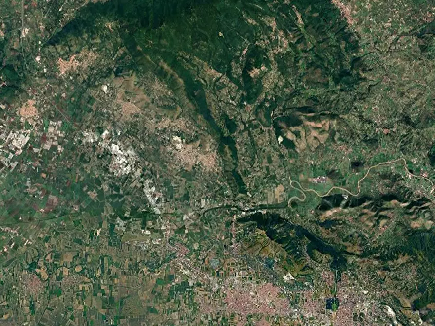 Immagine 11 di Appartamento in vendita  in Viale Kennedy a Vitulazio