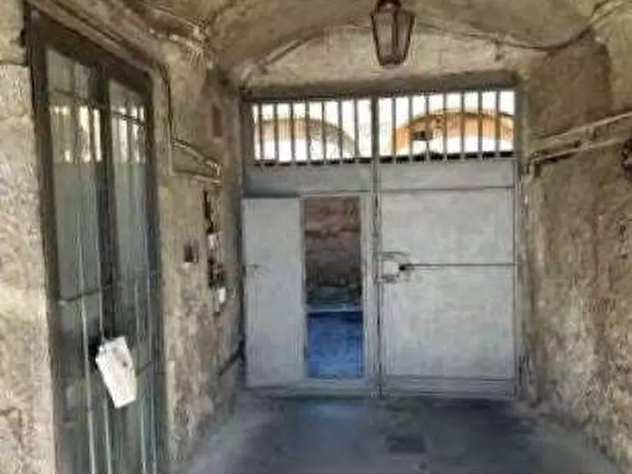 Immagine 5 di Villetta a schiera in vendita  in Via dei Giardini a Caserta