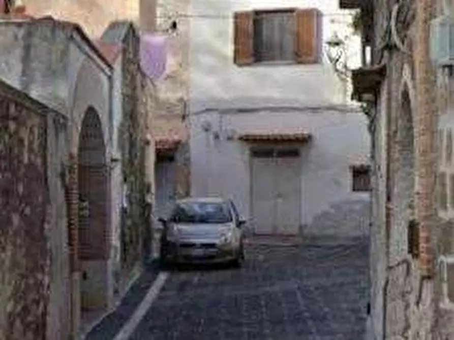 Immagine 8 di Villetta a schiera in vendita  in Via dei Giardini a Caserta