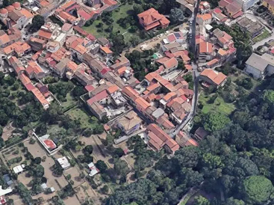 Immagine 10 di Villetta a schiera in vendita  in Via dei Giardini a Caserta