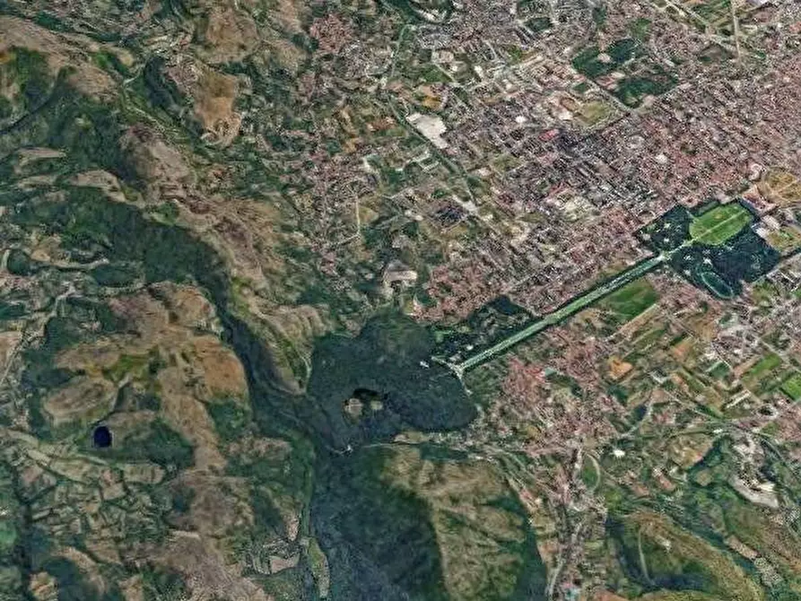 Immagine 13 di Villetta a schiera in vendita  in Via dei Giardini a Caserta