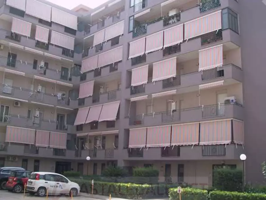 Immagine 1 di Ufficio in vendita  in Via Enrico De Nicola a Santa Maria Capua Vetere