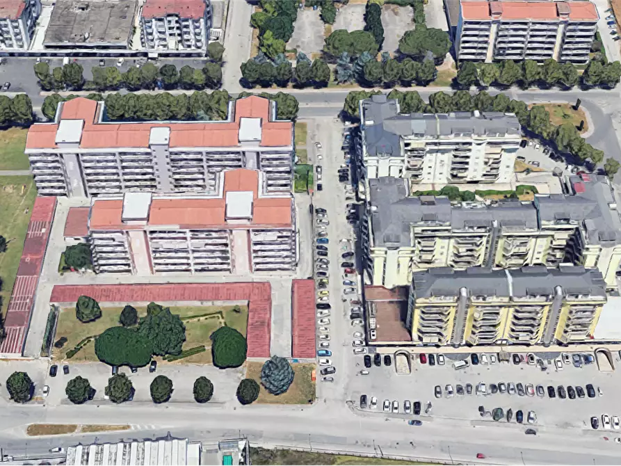 Immagine 8 di Ufficio in vendita  in Via Enrico De Nicola a Santa Maria Capua Vetere