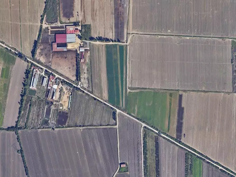 Immagine 13 di Capannone industriale in vendita  in Via Vaticale a Santa Maria La Fossa