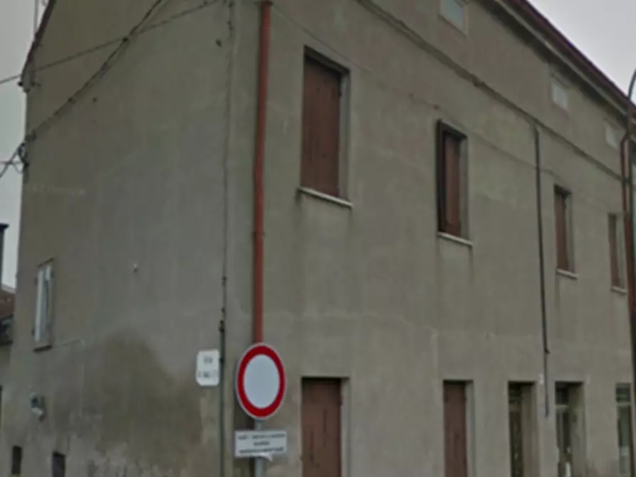 Immagine 5 di Porzione di casa in vendita  in Via Dante a Costa Di Rovigo