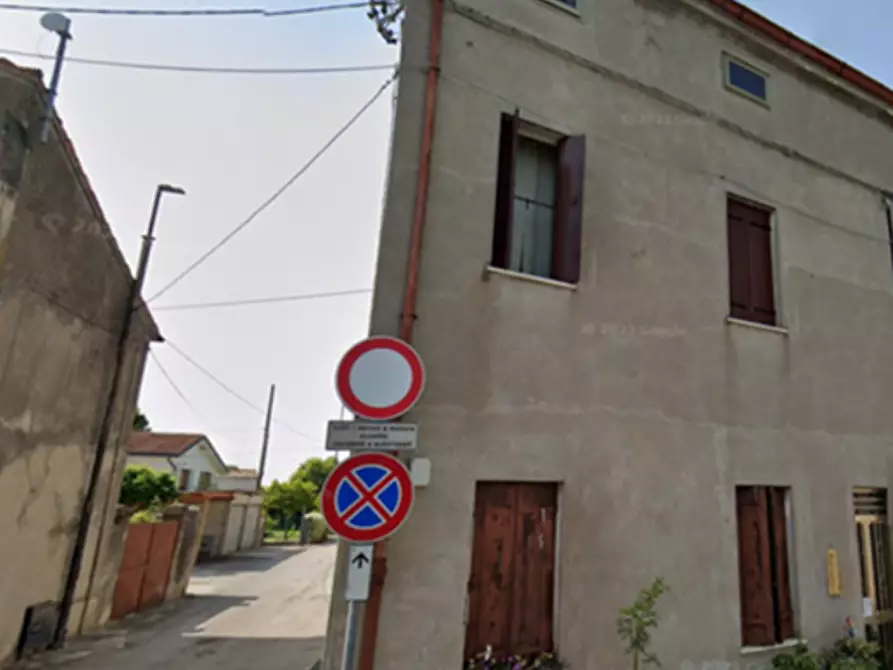 Immagine 10 di Porzione di casa in vendita  in Via Dante a Costa Di Rovigo