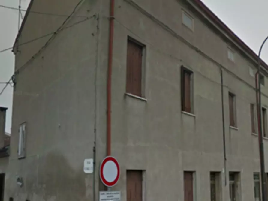 Immagine 15 di Porzione di casa in vendita  in Via Dante a Costa Di Rovigo