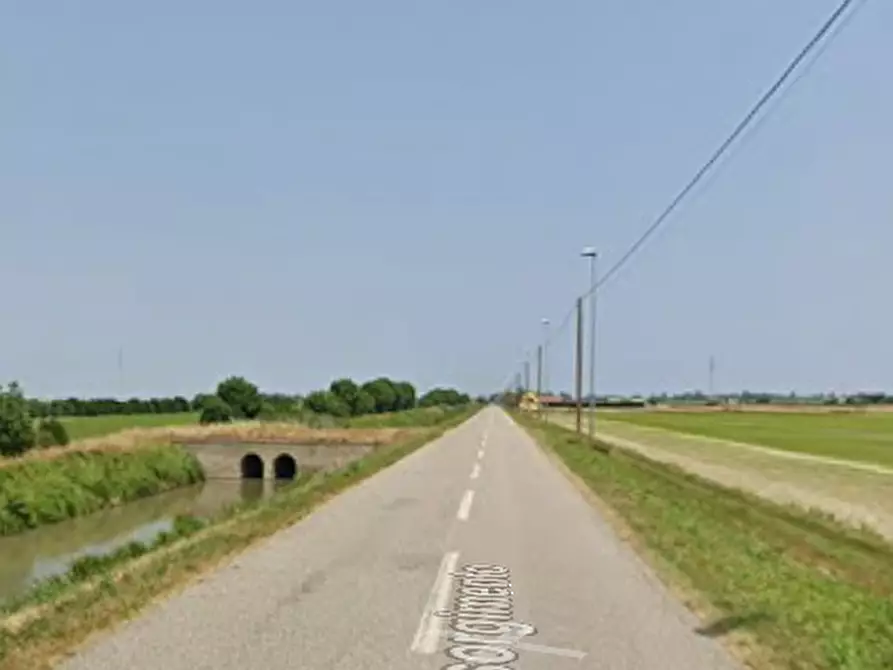 Immagine 11 di Terreno agricolo in vendita  in Via Risorgimento a Porto Tolle