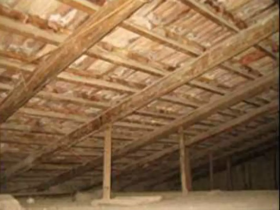 Immagine 3 di Appartamento in vendita  in Via Addessi a Marzano Appio