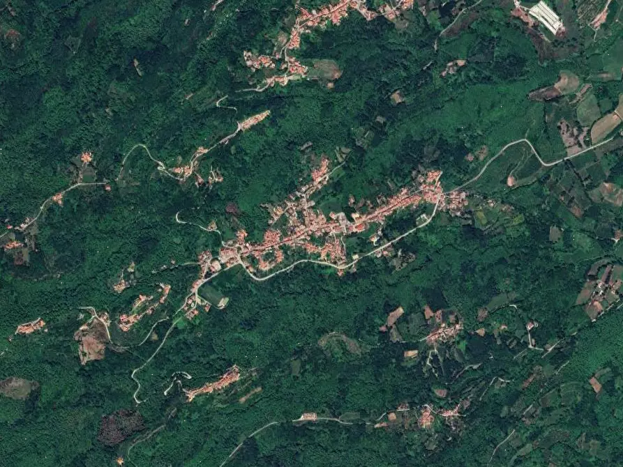 Immagine 12 di Appartamento in vendita  in Via Addessi a Marzano Appio