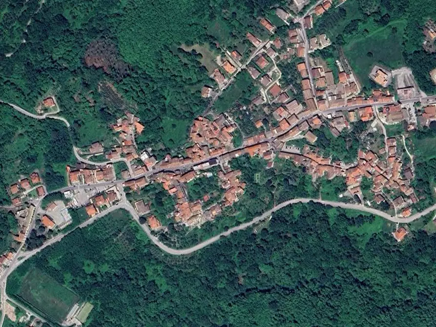 Immagine 14 di Appartamento in vendita  in Via Addessi a Marzano Appio