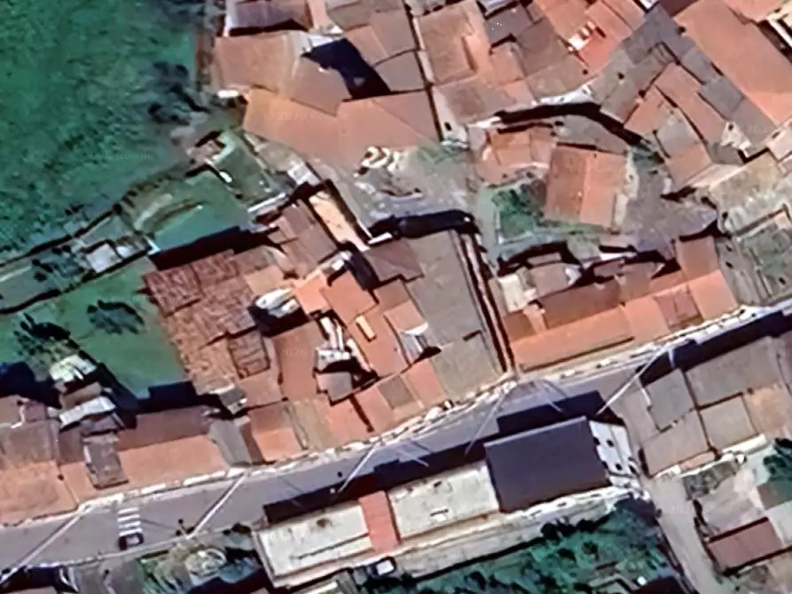 Immagine 17 di Appartamento in vendita  in Via Addessi a Marzano Appio