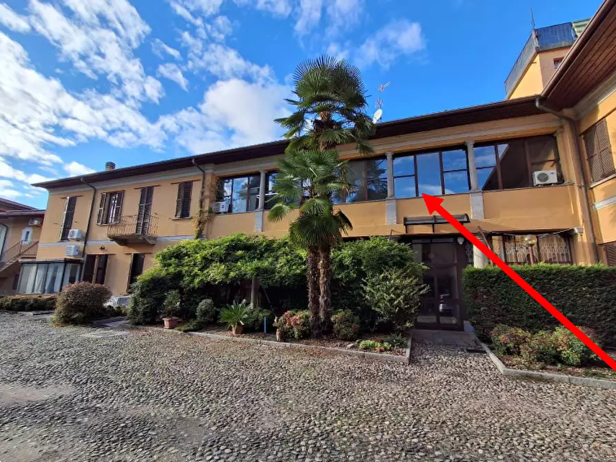 Immagine 1 di Ufficio in vendita  in Via Francesco Campana a Somma Lombardo