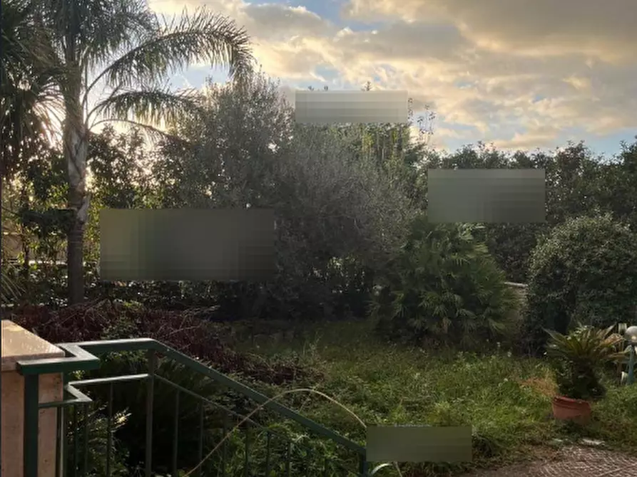 Immagine 2 di Villa in vendita  in Via Stazione a San Felice A Cancello