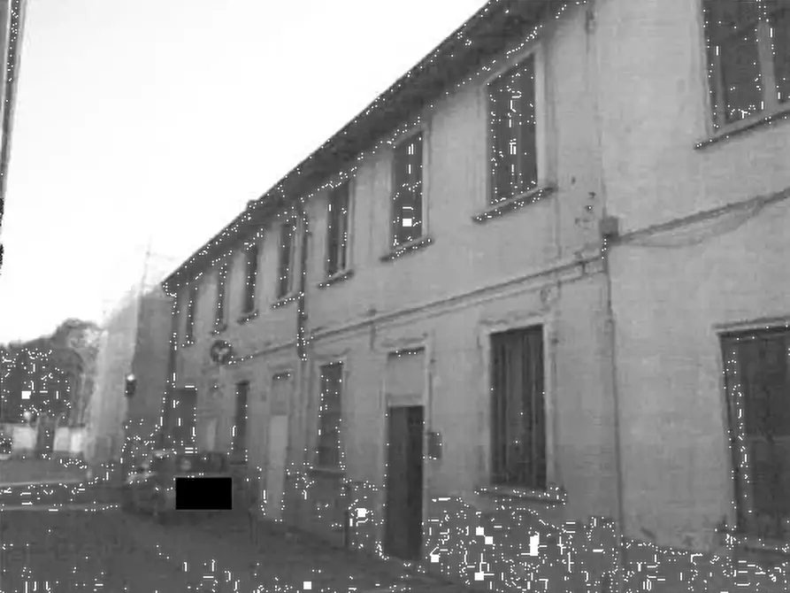 Immagine 1 di Appartamento in vendita  in Via XXV Aprile a Cerro Maggiore