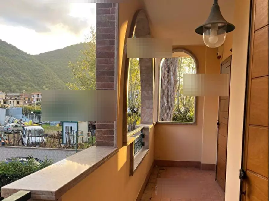 Immagine 6 di Villa in vendita  in Via Stazione a San Felice A Cancello