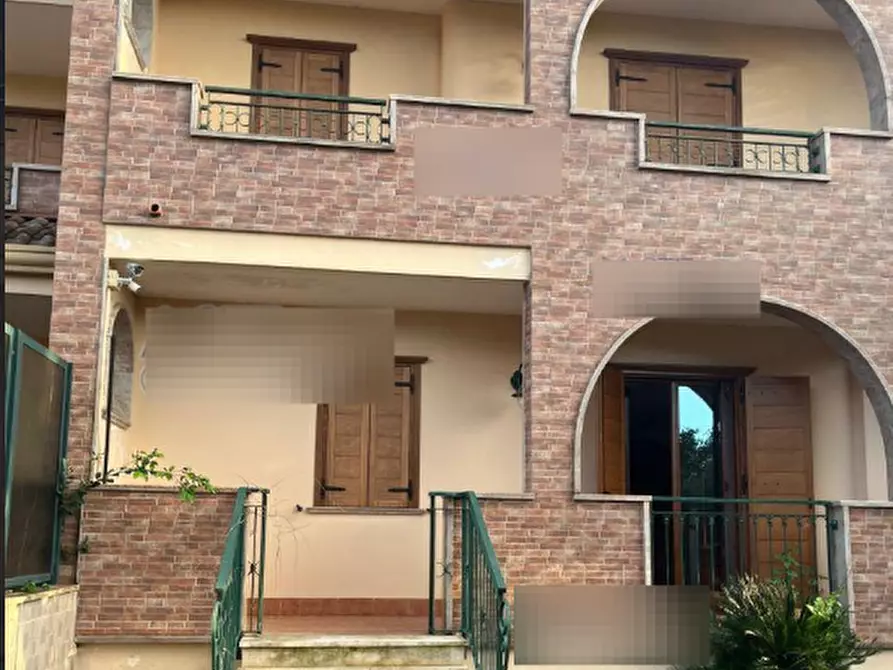 Immagine 7 di Villa in vendita  in Via Stazione a San Felice A Cancello