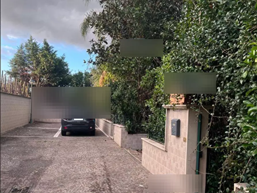 Immagine 12 di Villa in vendita  in Via Stazione a San Felice A Cancello