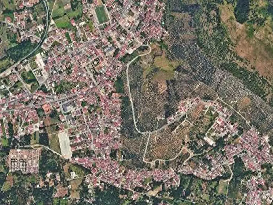 Immagine 26 di Villa in vendita  in Via Stazione a San Felice A Cancello