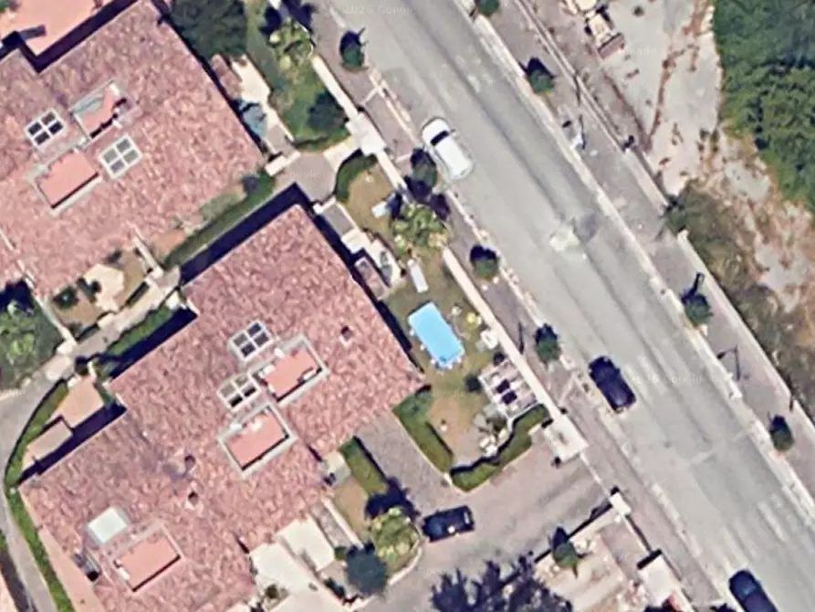 Immagine 32 di Villa in vendita  in Via Stazione a San Felice A Cancello