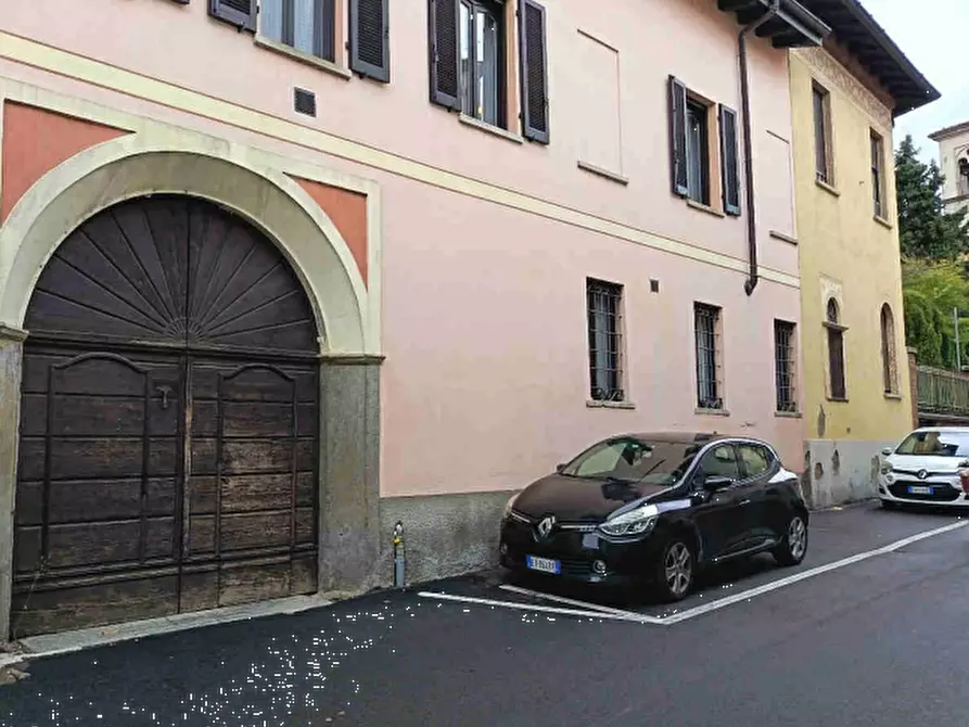 Immagine 2 di Appartamento in vendita  in Via Briante a Somma Lombardo