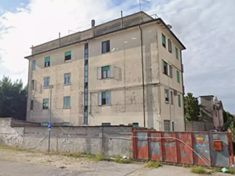 Immagine 15 di Appartamento in vendita  in Via A. Pacinotti a Montecchio Maggiore