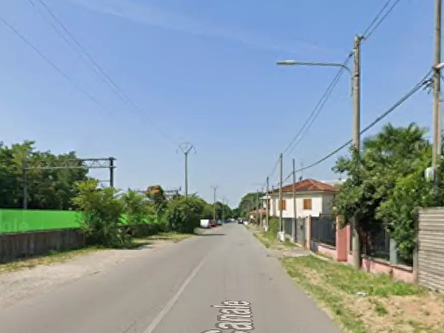 Immagine 4 di Appartamento in vendita  in Via Canale a Busto Arsizio