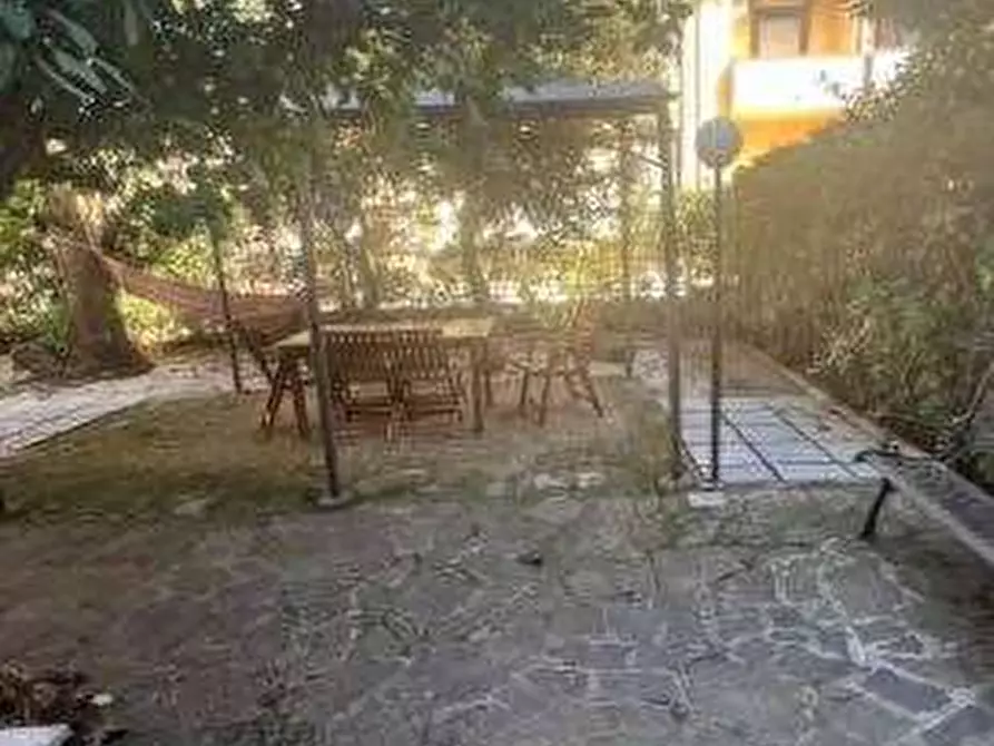 Immagine 6 di Villa in vendita  in Via Villarelle a Capua
