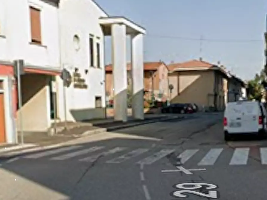 Immagine 6 di Appartamento in vendita  in Piazza della Vittoria a Villa Cortese