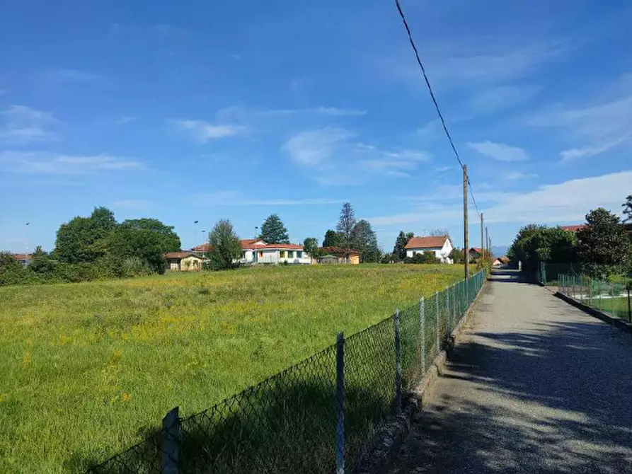 Immagine 2 di Terreno edificabile in vendita  in Via patrioti  a Inarzo