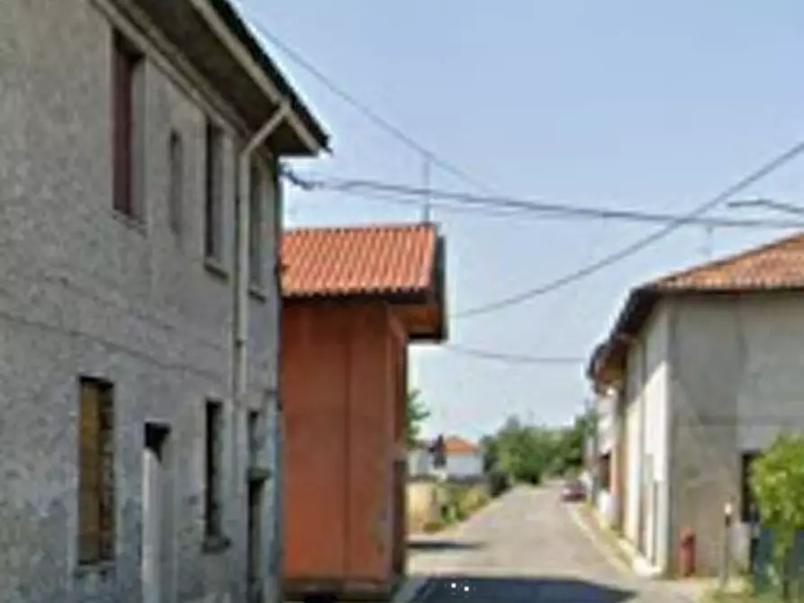 Immagine 6 di Appartamento in vendita  in Via Cascina Regusella a Uboldo