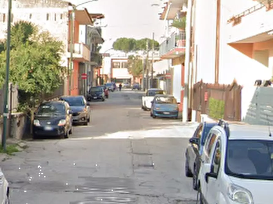 Immagine 8 di Porzione di casa in vendita  in Via Leonardo Da Vinci  a Capodrise