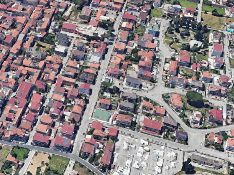 Immagine 12 di Porzione di casa in vendita  in Via Leonardo Da Vinci  a Capodrise