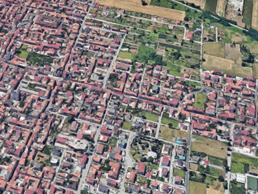 Immagine 17 di Porzione di casa in vendita  in Via Leonardo Da Vinci  a Capodrise