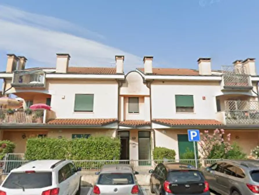 Immagine 12 di Appartamento in vendita  in Via Bortolo Eugenio Fina a Vicenza