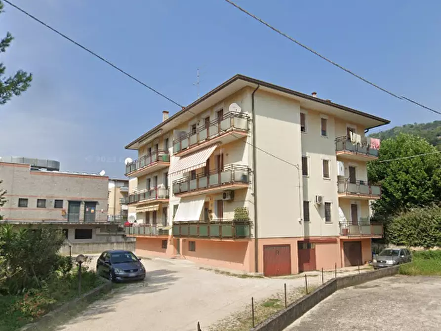 Immagine 4 di Appartamento in vendita  in Via Stadio  a Chiampo