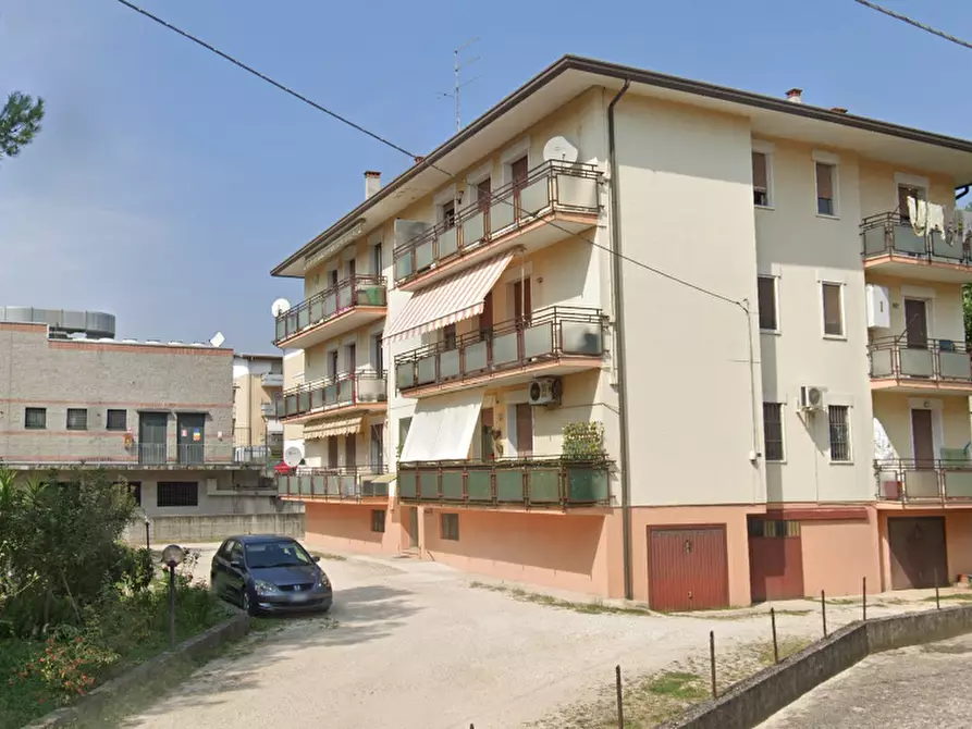 Immagine 11 di Appartamento in vendita  in Via Stadio  a Chiampo