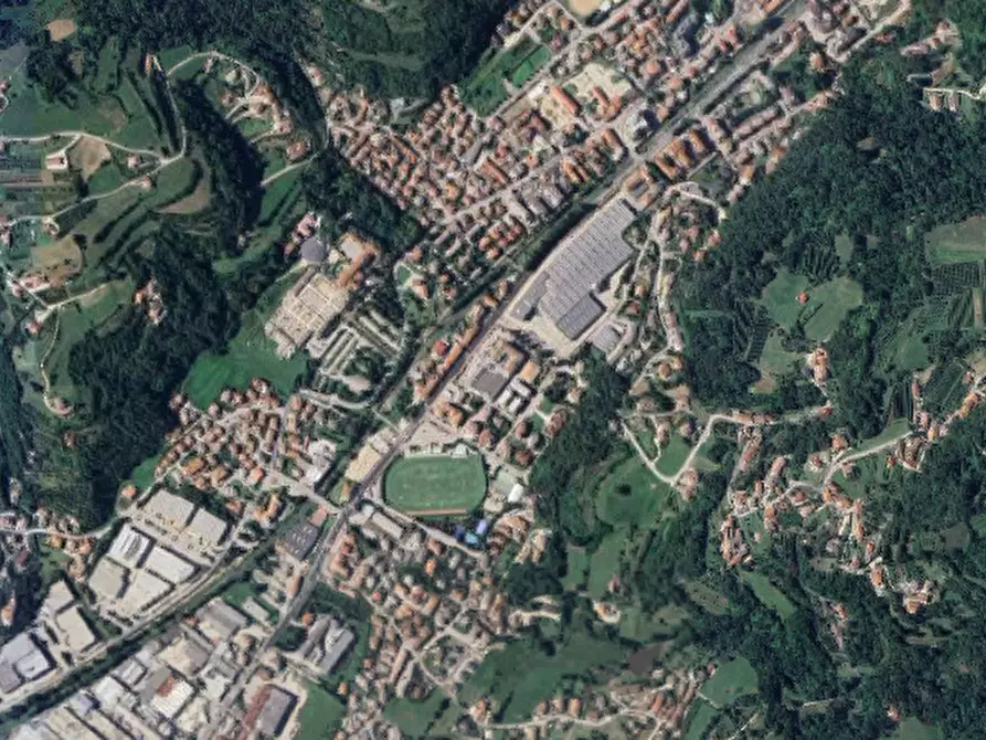 Immagine 19 di Appartamento in vendita  in Via Stadio  a Chiampo