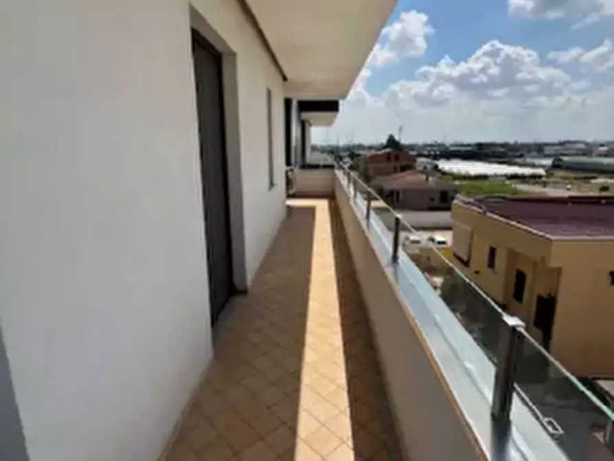 Immagine 4 di Appartamento in vendita  in Via Volturno a Villa Literno